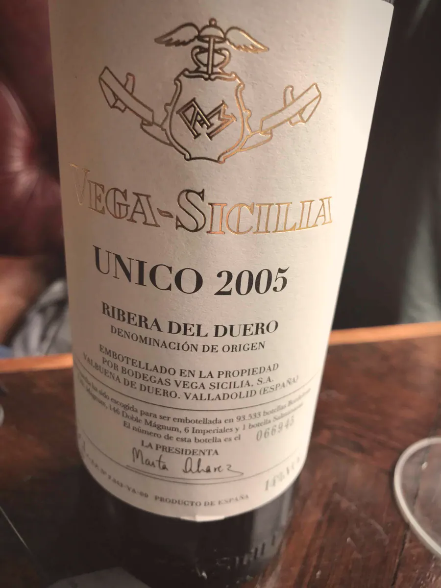 Vega-Sicilia Unico 2005 bottle served at Flok's bar